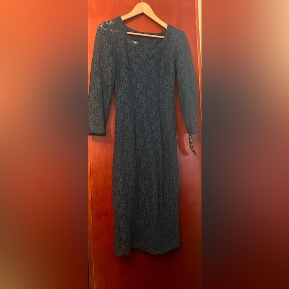 Dress By Choice California Green Lace See Thru Tie Back Sz 5 Long Sleeve - Picture 2 of 9